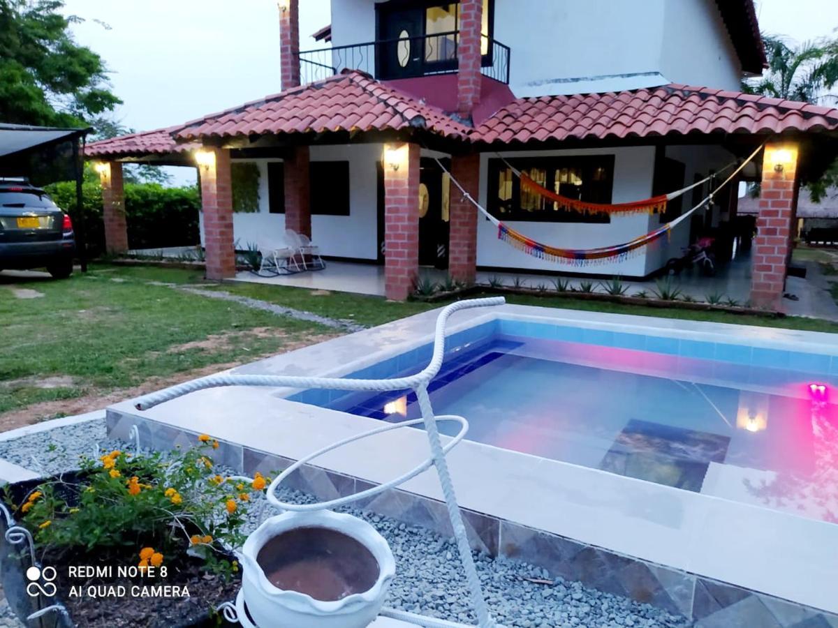 Casa Campo Emaus Caucasia 外观 照片