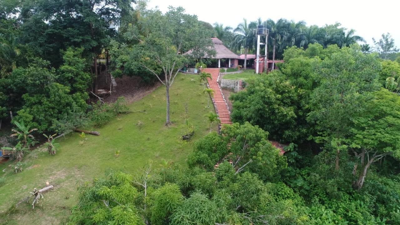 Casa Campo Emaus Caucasia 外观 照片