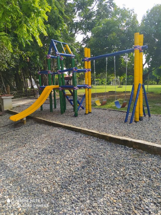 Casa Campo Emaus Caucasia 外观 照片