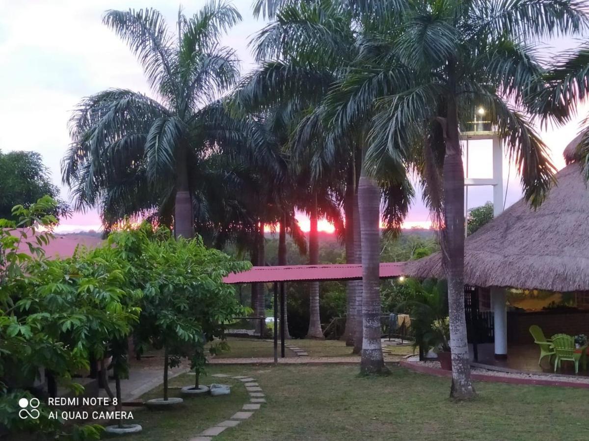 Casa Campo Emaus Caucasia 外观 照片